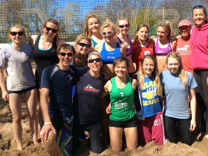 VE National Junior Beach Squad Trains in Croyde | South West Volleyball